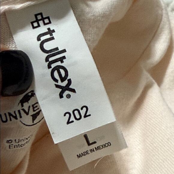 Tultex Universal City Studios women’s size large The Land Before Time t-shirt - Picture 5 of 11